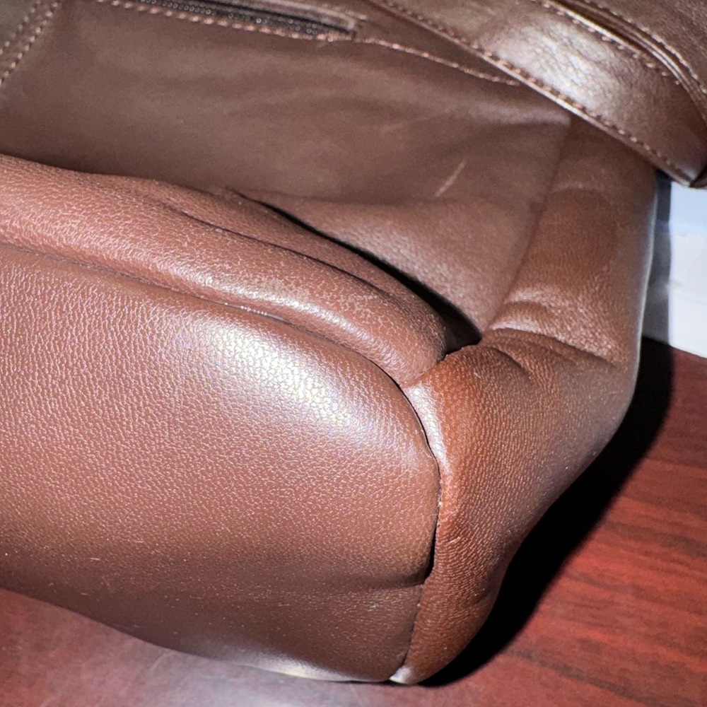 Wilsons Leather Tote Organizers Classic Brown Leather Shoulder Bag - Picture 4 of 10